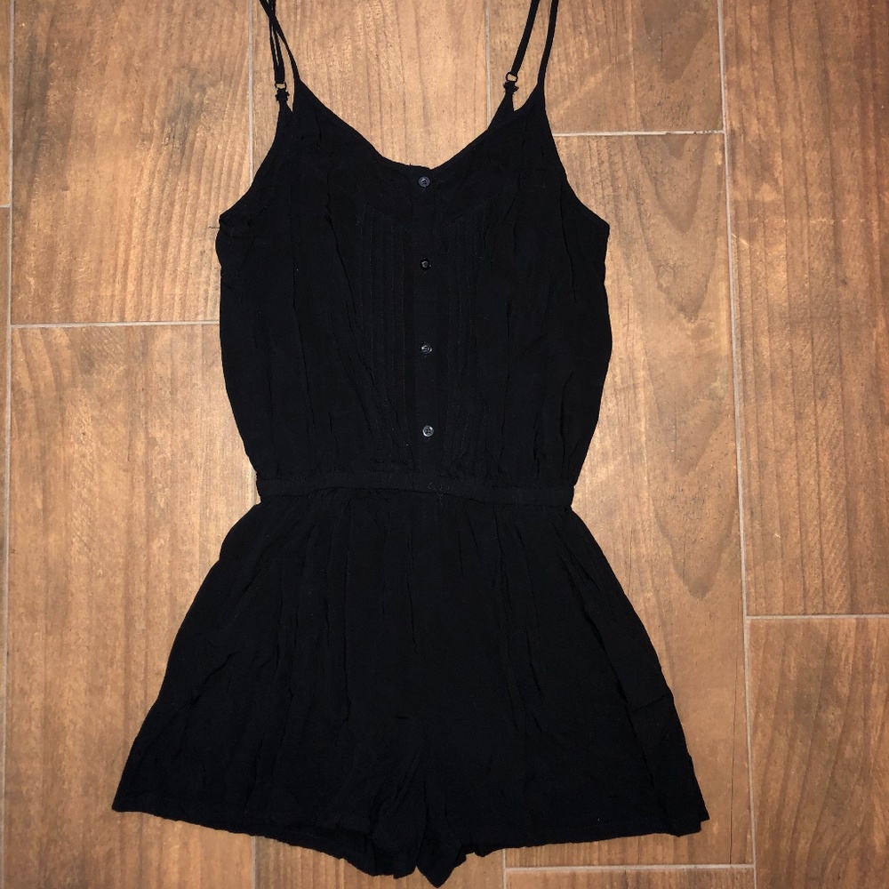 BLACK ROMPER